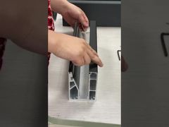 Instalação de vidro no Perfil U de Alumínio